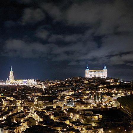 Galeria De Cervantes Toledo Esterno foto